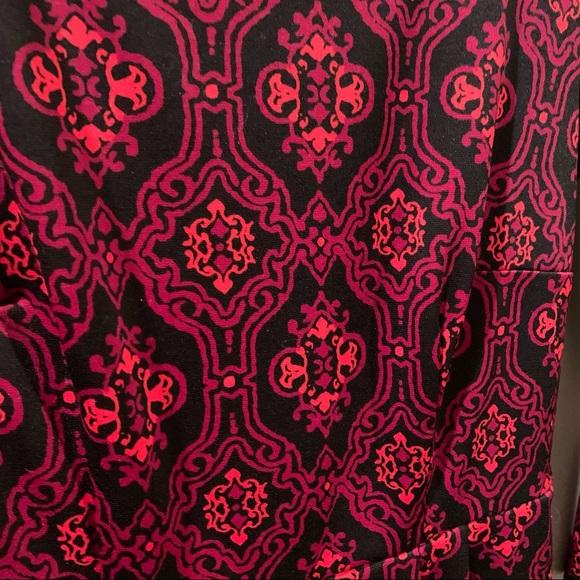 The Limited Printed Long Sleeve Dress Size Small - Picture 6 of 7